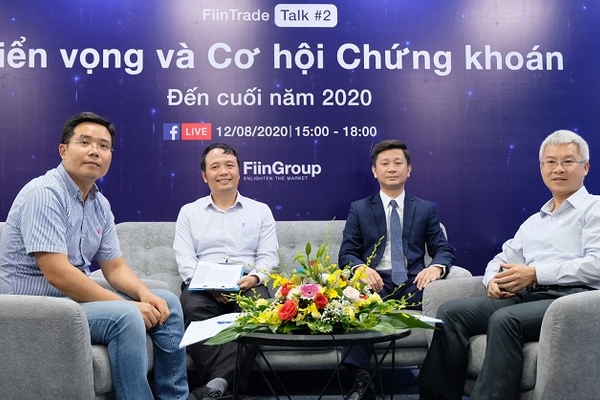 Chuyên gia: Cần cân nhắc khi hạ thêm lãi suất