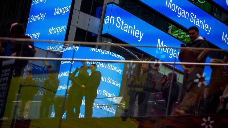 Morgan Stanley đã kịp hành động ngay trước khi vụ 