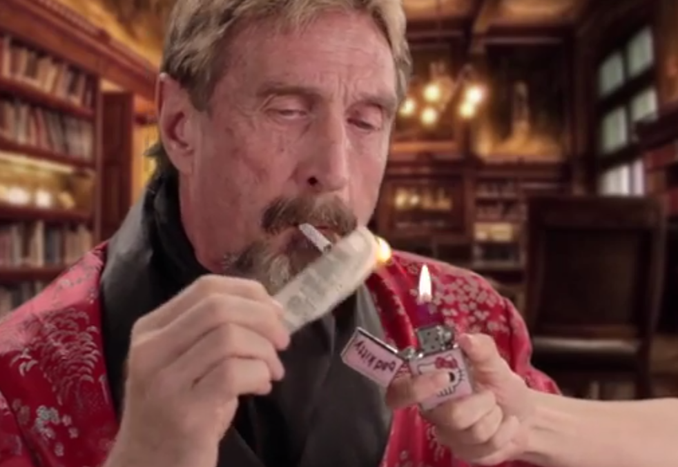 Lần theo dấu vết 'khách sạn ma' nơi John McAfee ẩn náu trước khi bị bắt phát hiện trang trại khai thác Bitcoin bí mật
