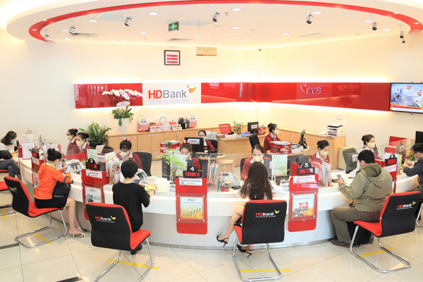 Công ty liên quan đến bà Nguyễn Thị Phương Thảo thoái toàn bộ vốn tại HDBank trong một ngày