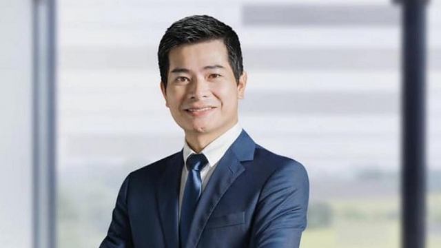 Thị trường bất động sản như lực sĩ đang nâng tạ thì bị cù nách