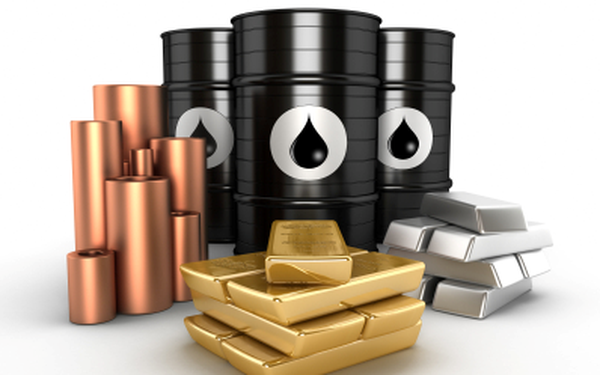 Thị trường ngày 03/8: Giá dầu, vàng, quặng sắt tăng, cao su thấp nhất 7 tháng