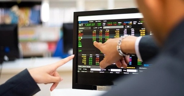 Khối ngoại tiếp tục bán ròng hơn 100 tỷ đồng trong phiên 23/8, VNM được gom mạnh