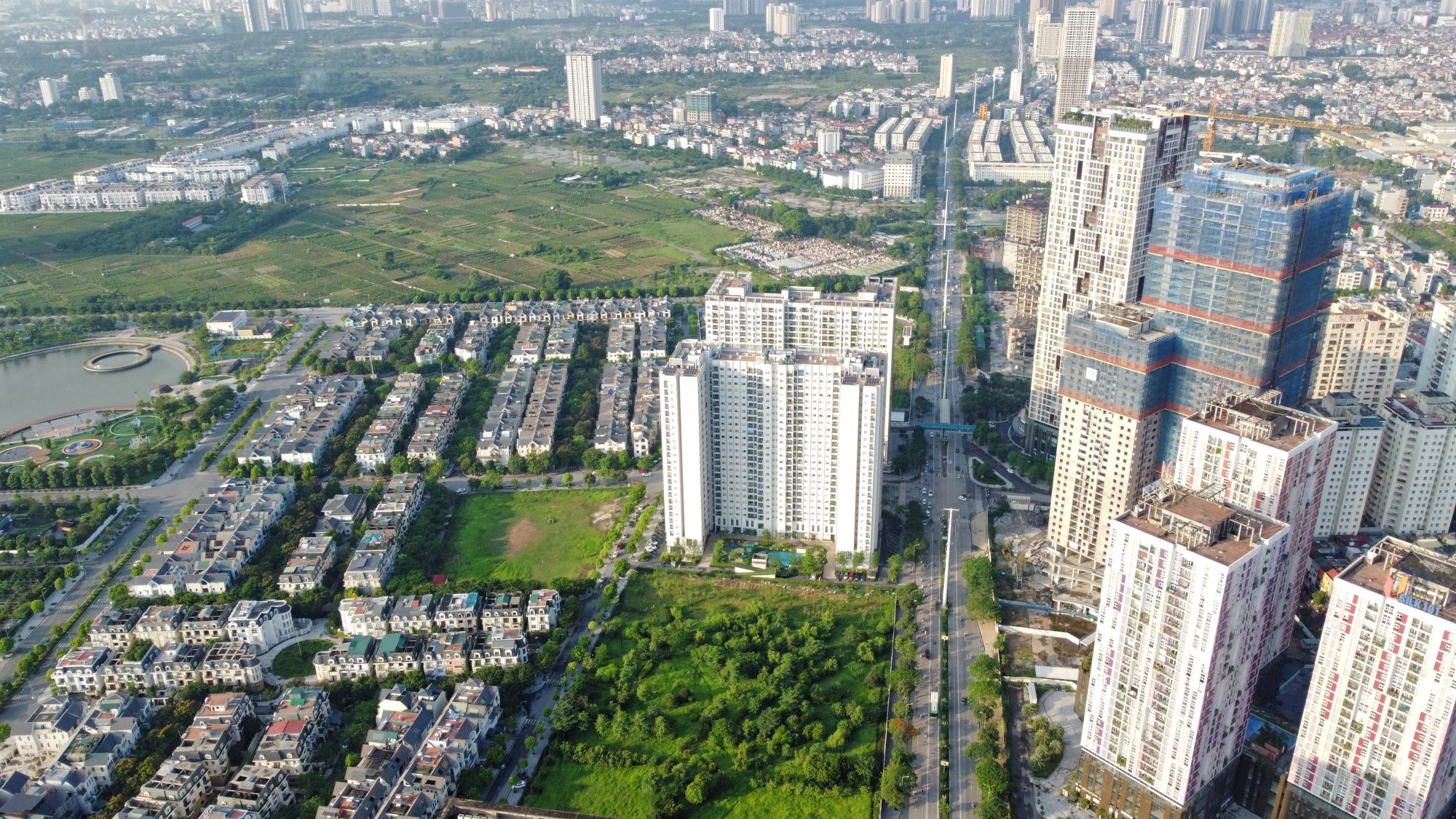Những khu đất có thể xây thêm công trình cao tầng ở Lê Văn Lương, Lê Văn Lương kéo dài - Bài 8: Gần 3 ha ở nút giao Nguyễn Thanh Bình - Ngô Thì Nhậm kéo dài