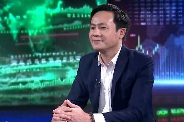 Chuyên gia: Nhiều khả năng NHNN sẽ nới 'room' tín dụng để giúp thanh khoản hệ thống tăng cao hơn