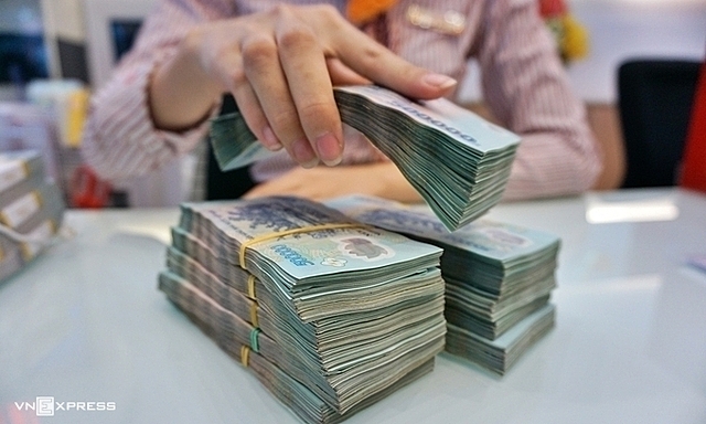 Ngân hàng khát tiền gửi khách hàng