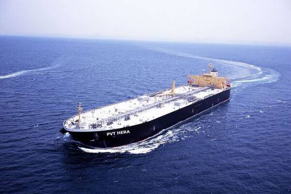Doanh nghiệp nào sẽ hưởng lợi khi giá cước tàu chở xăng dầu tiếp tục leo thang?