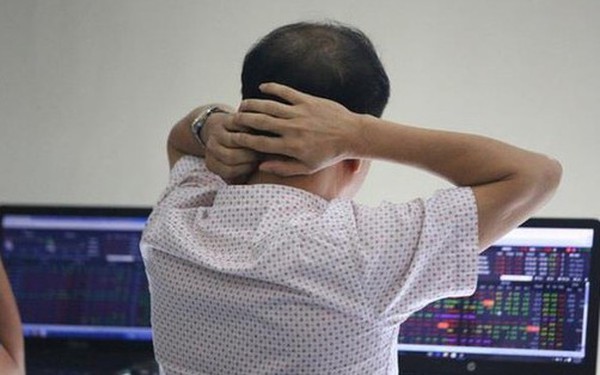VN-Index giảm xuống mức thấp nhất 20 tháng, chứng khoán Việt Nam lọt top chỉ số “tệ” nhất Châu Á