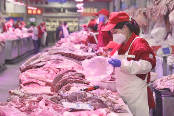 Trung Quốc xả kho dự trữ thịt heo đợt thứ 3 trong tháng 9 để bình ổn giá