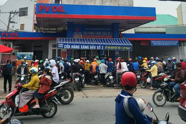 TP HCM 'khát' xăng dầu, Lọc hoá dầu Bình Sơn và PVOIL chịu sức ép lớn