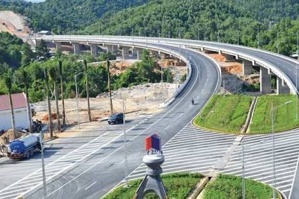 Gánh nặng lãi vay, lợi nhuận Hạ tầng Giao thông Đèo Cả (HHV) đi lùi quý III