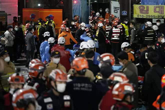 Itaewon: Ngàn năm phồn thịnh, một đêm thành tang tóc sau vụ giẫm đạp kinh hoàng