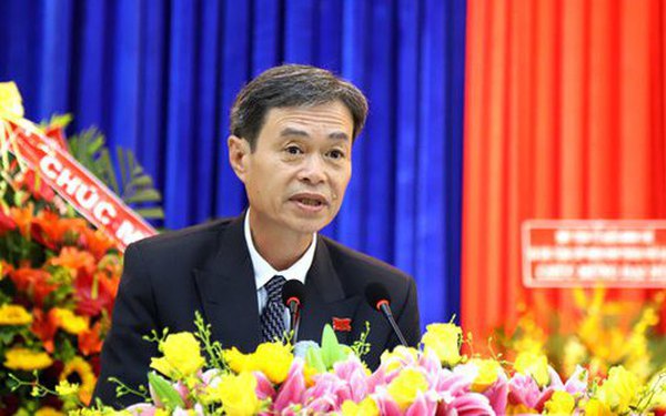 Lâm Đồng: Bất ngờ bí thư cả 2 thành phố cùng xin nghỉ hưu trước tuổi