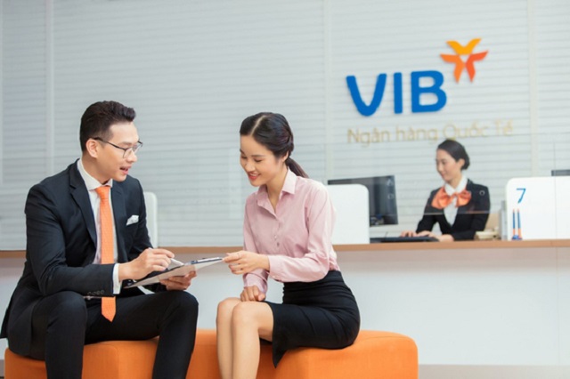 Một lãnh đạo khác của VIB tiếp tục đăng ký mua vào 2 triệu cổ phiếu