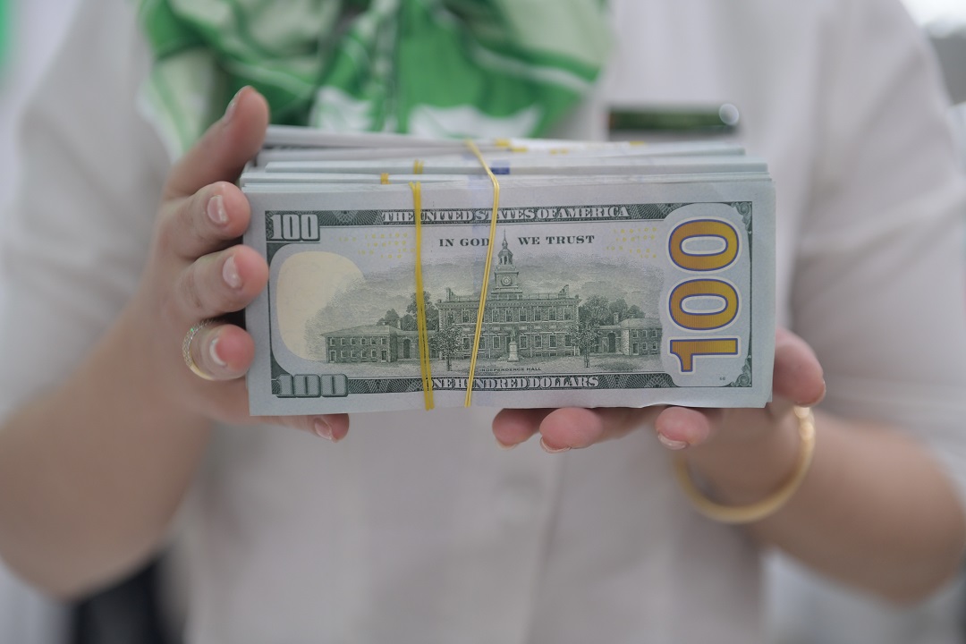 Khoảng lặng tỷ giá – bình yên trước giông bão?
