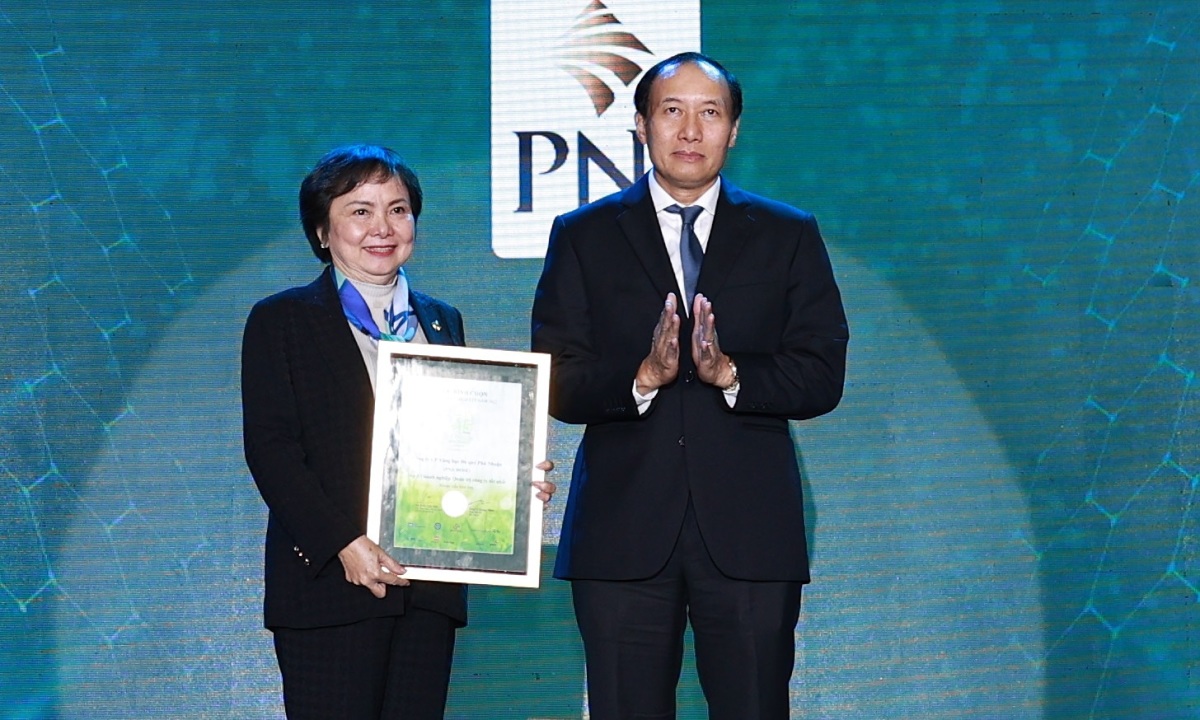 PNJ được vinh danh Doanh nghiệp quản trị tốt nhất