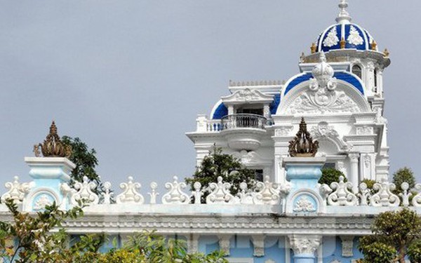 Đề xuất phá dỡ 'toà nhà đẹp nhất' Cà Mau