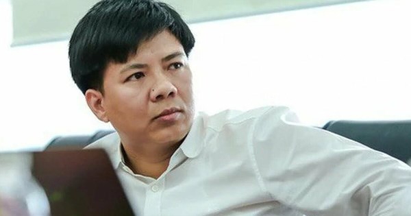 Ông Nguyễn Ngọc Thủy và Egroup bị bán giải chấp cổ phiếu Apax Holdings