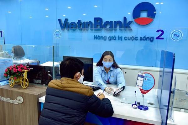 Ngân hàng đầu tiên công bố lợi nhuận vượt kế hoạch năm 2022
