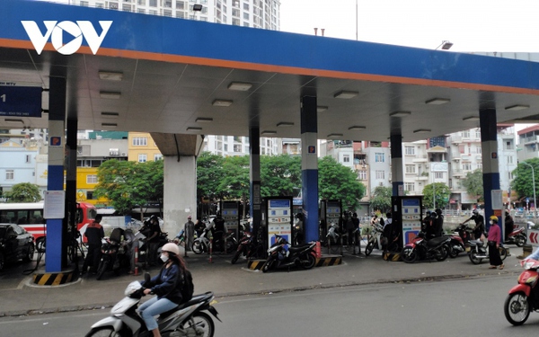Giá xăng dầu điều chỉnh 7 ngày 1 lần: Không tính kỹ vẫn khó sát với giá thị trường