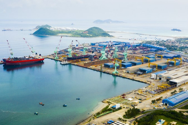 Novaland, Becamex IDC, FPT, Sonadezi... muốn rót vốn vào KKT Vân Phong