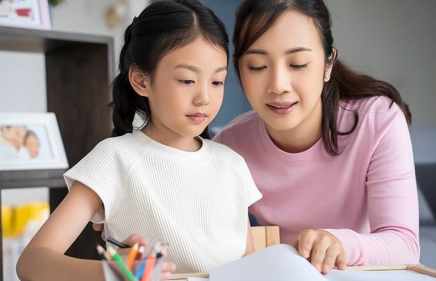 Nghiên cứu Đại học Oxford khiến nhiều cha mẹ giật mình: Hóa ra trẻ học kém đi đến từ nguyên nhân này