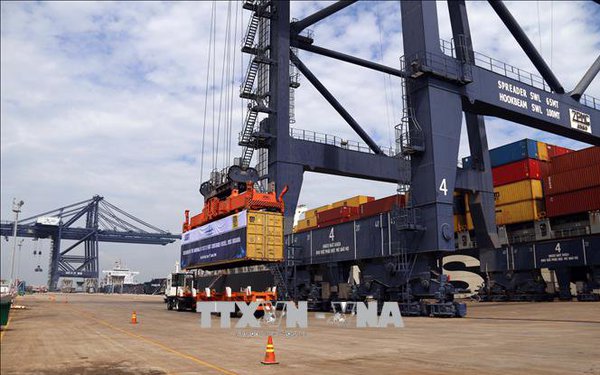 Đề xuất bến container quốc tế cảng Sài Gòn tiếp nhận tàu siêu trọng tải
