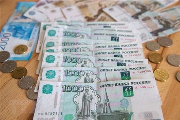 Đồng ruble của Nga phục hồi từ mức thấp nhất trong bốn tuần