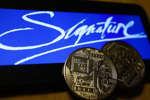Tại sao Signature Bank chỉ lỗ ròng hai năm đầu sau thành lập và được KPMG đánh giá là ổn định lại sụp đổ?