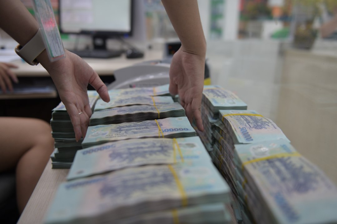 Lãi suất đã lập đỉnh và có dấu hiệu đảo chiều?