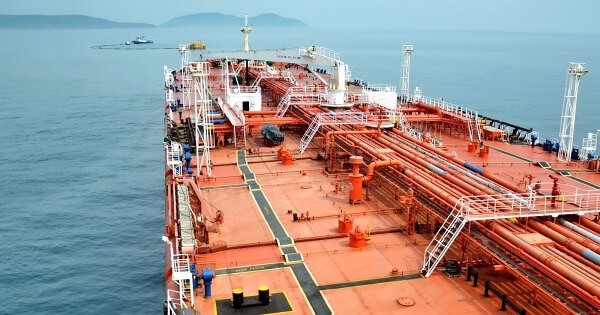 PVTrans dự báo lợi nhuận sau thuế giảm 41%, sẽ chi hơn 3.800 tỷ đồng để đầu tư tàu năm 2023