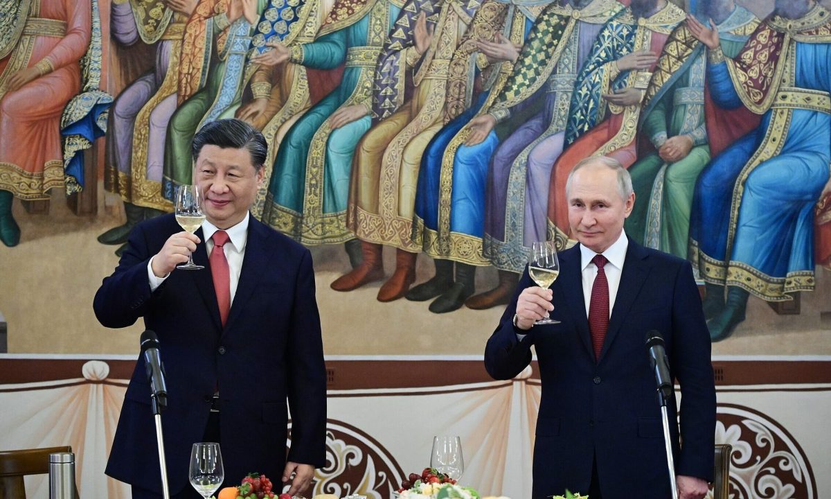 Thông điệp đối trọng phương Tây từ thượng đỉnh Nga - Trung