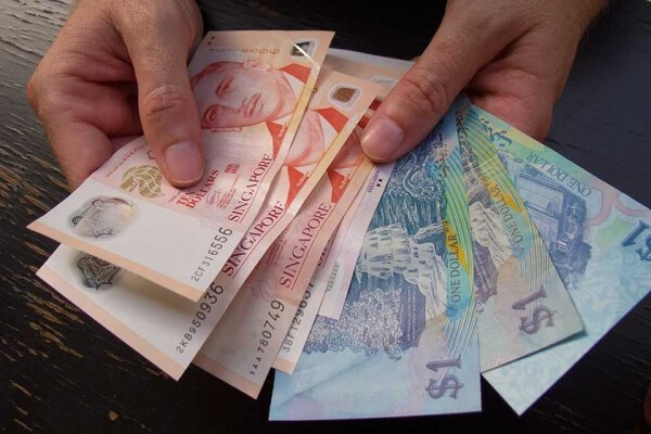 Tỷ giá ngoại tệ hôm nay 30/3: Đồng loạt giảm giá tại các ngân hàng