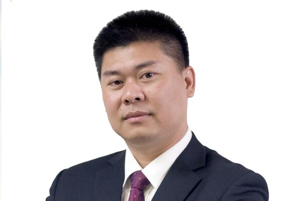 Em rể bầu Thụy vào làm việc tại LienVietPostBank
