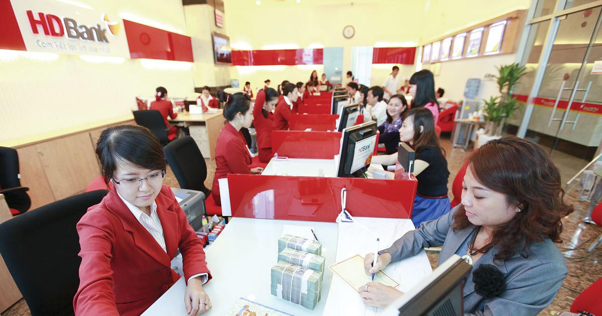 Cổ tức tiền mặt: 