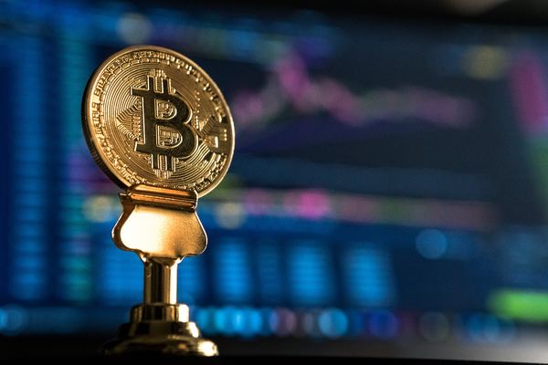 Giá Bitcoin được dự báo giảm dưới $26.000 vì…