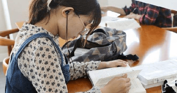Trung Quốc: Phụ huynh phàn nàn “cho con vào đại học là khởi đầu của rắc rối' khiến dư luận tranh cãi
