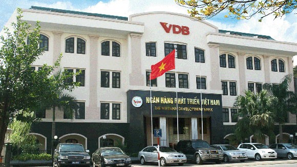 Thu đã lớn hơn chi, Ngân hàng VDB sắp “thoát” cơ chế lương đặc thù do cơ cấu lại