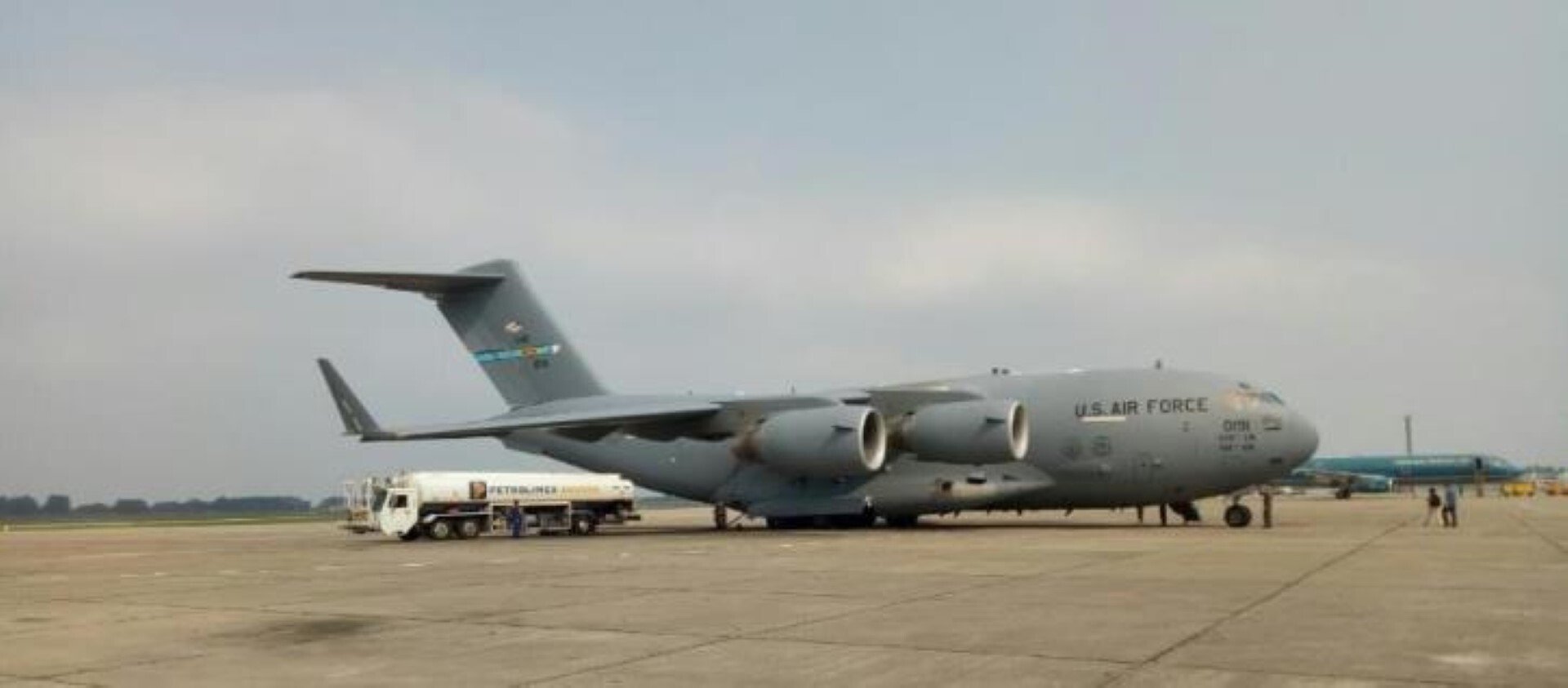 Siêu vận tải ngựa thồ C-17 phục vụ đoàn ông Biden đến Hà Nội có gì đặc biệt?