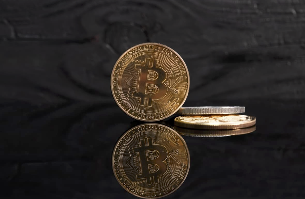 Bitcoin đang quay trở lại mức giá 25.000 đô la? Trái lại Bán trước Bitcoin Minetrix đang trỗi dậy mạnh mẽ và vượt mốc 100.000 đô la