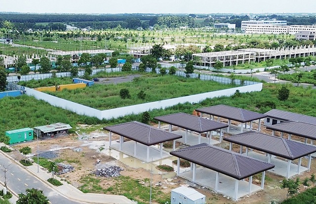 Khách mua Gem Sky World bị nợ xấu, yêu cầu công ty con Đất Xanh Group xử lý