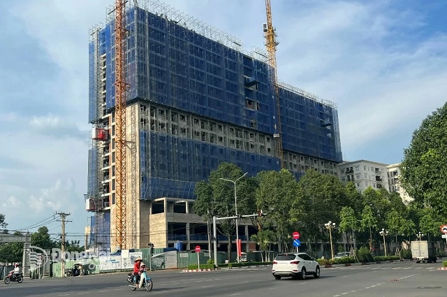Bốc thăm quyền mua nhà ở xã hội tại Đồng Nai, nơi nhộn nhịp, nơi bỏ cọc