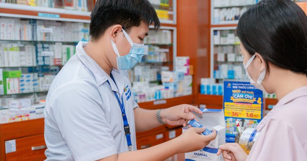 Sản phẩm hỗ trợ điều trị trào ngược dạ dày (GERD) đã lên kệ FPT Long Châu