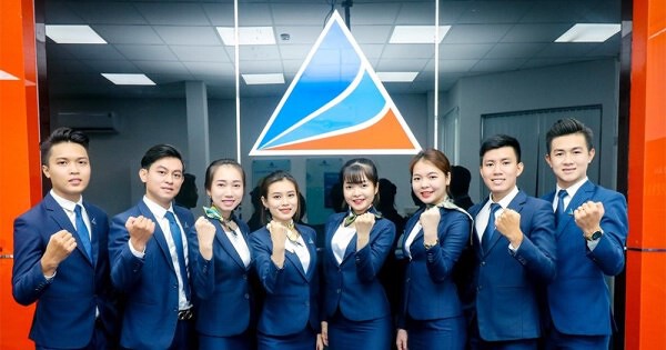 7 sếp Đất Xanh được mua 2,4 triệu cổ phiếu ESOP giá 0 đồng