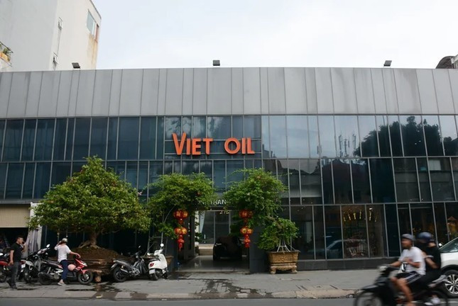 Đầu năm, thêm ngân hàng tìm cách bán khoản nợ của Xuyên Việt Oil