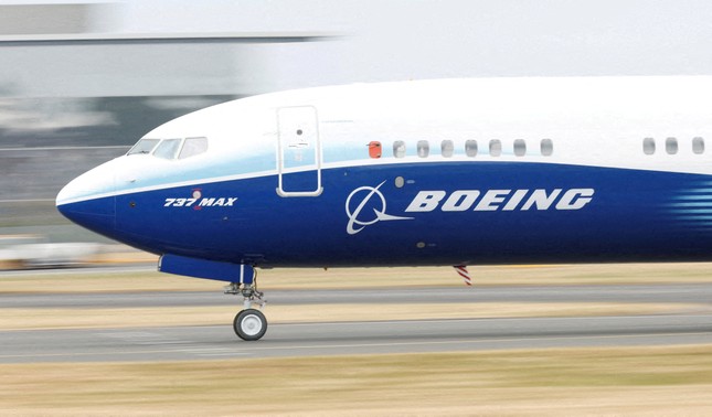 Đơn hàng mua máy bay Boeing giảm sốc sau loạt sự cố
