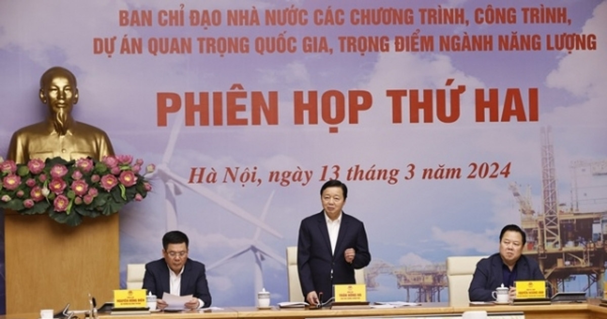 Phó Thủ tướng yêu cầu khẩn trương tháo gỡ vướng mắc cho 2 dự án của PV Power (POW)