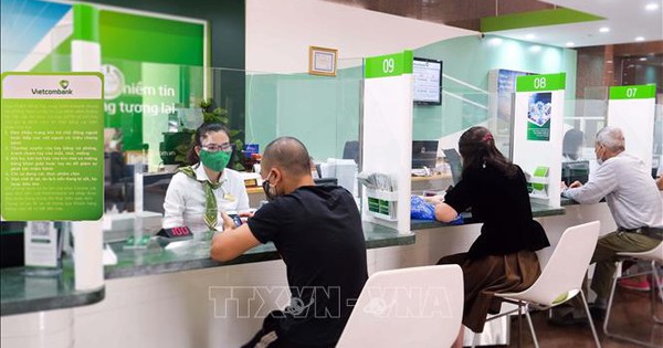 Lãi suất tiết kiệm chưa dứt đà giảm