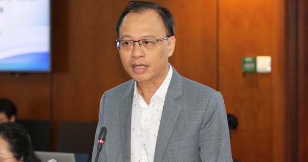 Nợ thẻ tín dụng Eximbank: Khách hàng không phải trả 8,8 tỷ đồng