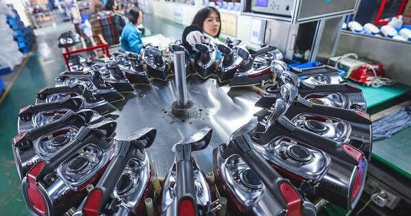 Nếu nền kinh tế Mỹ suy yếu, cư dân thành phố Ninh Ba của Trung Quốc sẽ biết đầu tiên